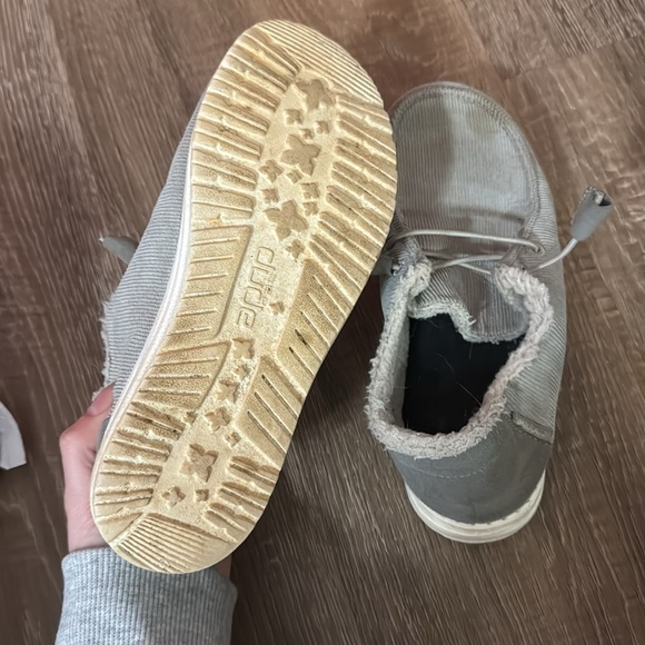 Hey Dudes - Wendy - Picture 2 of 3